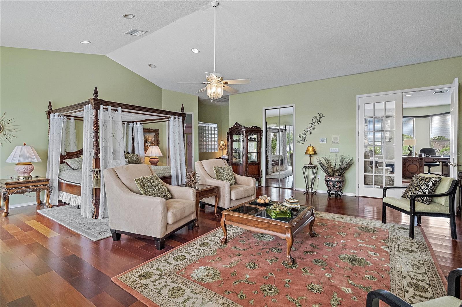 TIERRA VERDE UNIT 1 4TH REP - Residential