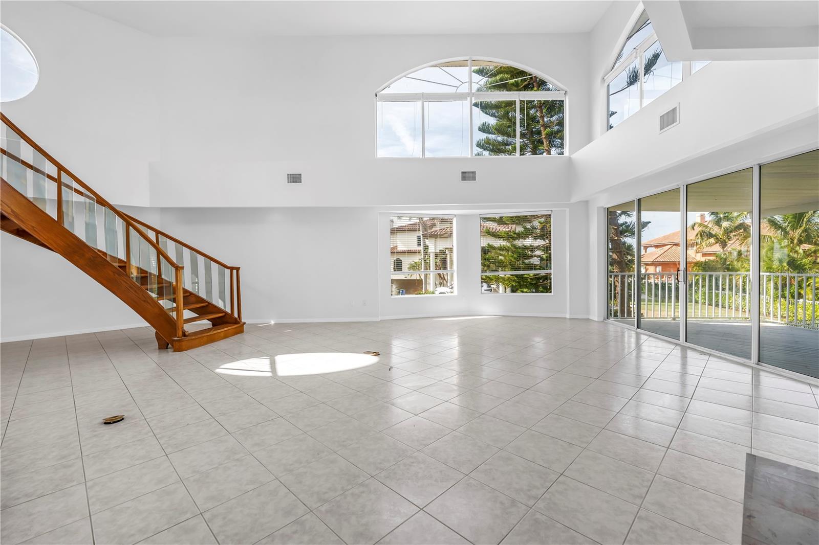 TIERRA VERDE UNIT 1 4TH REP - Residential