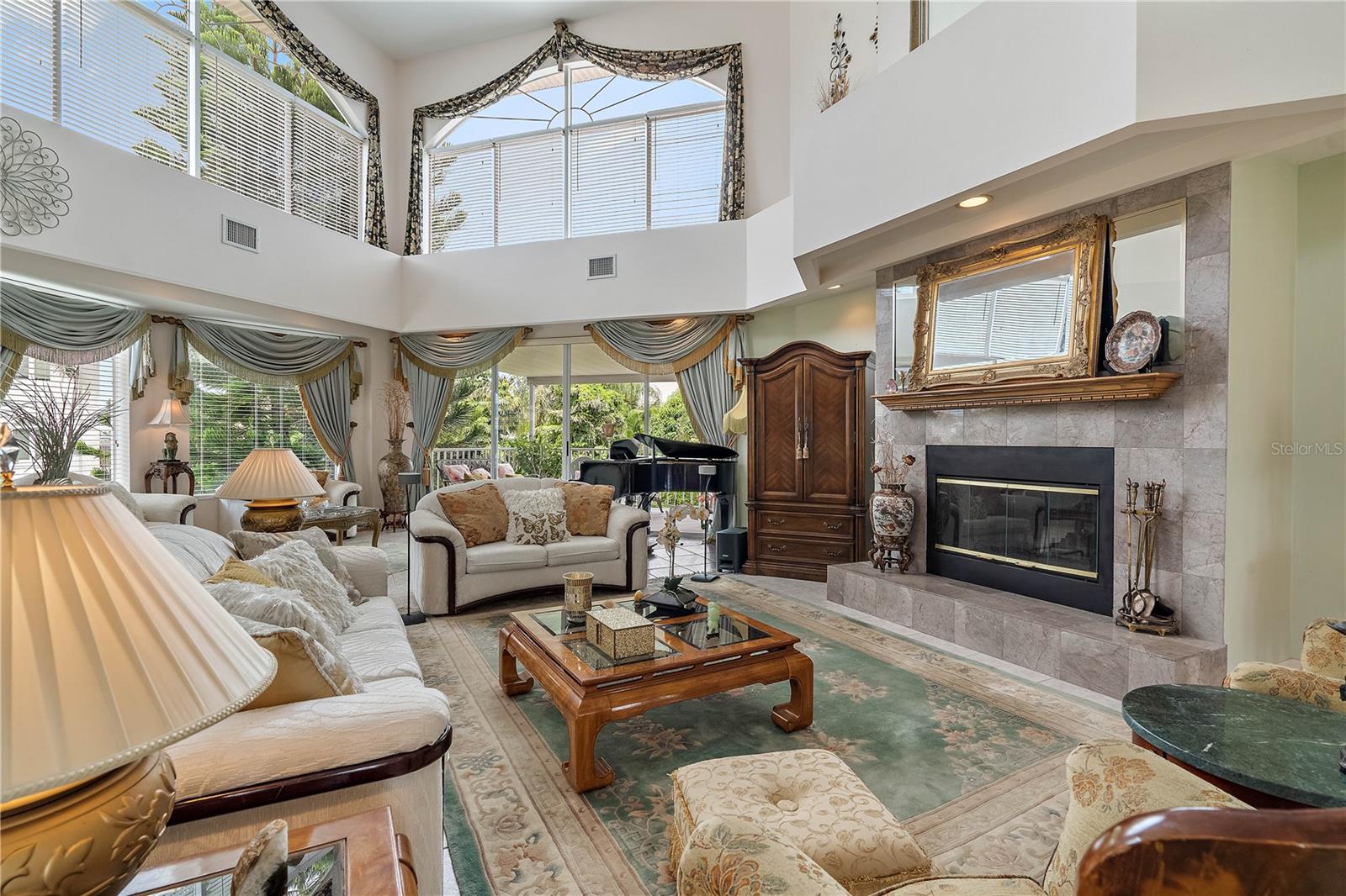 TIERRA VERDE UNIT 1 4TH REP - Residential