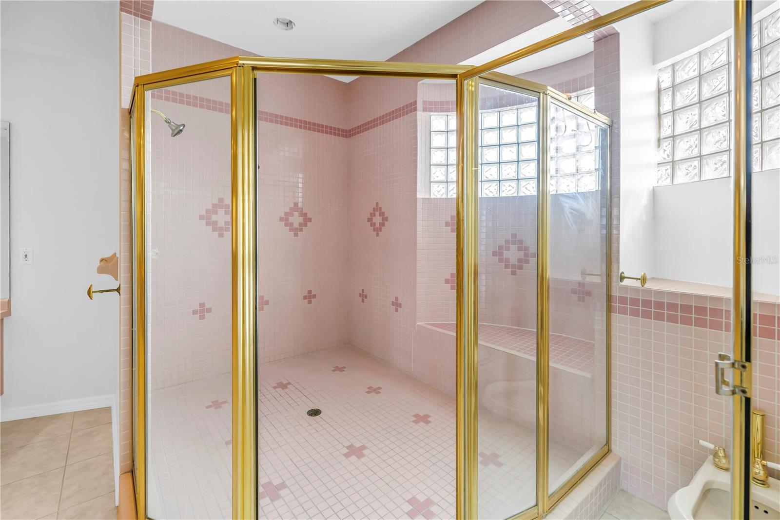 TIERRA VERDE UNIT 1 4TH REP - Residential