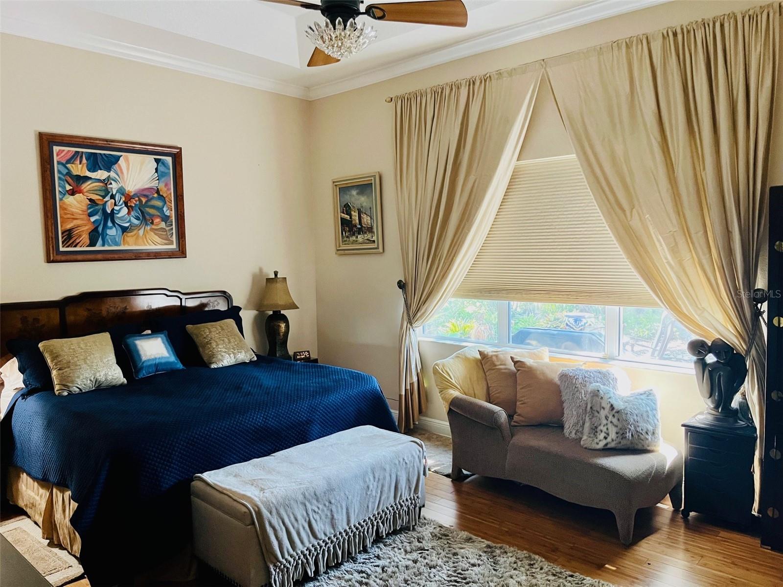 CASCADES OF GROVELAND (TRILOGY) - Residential