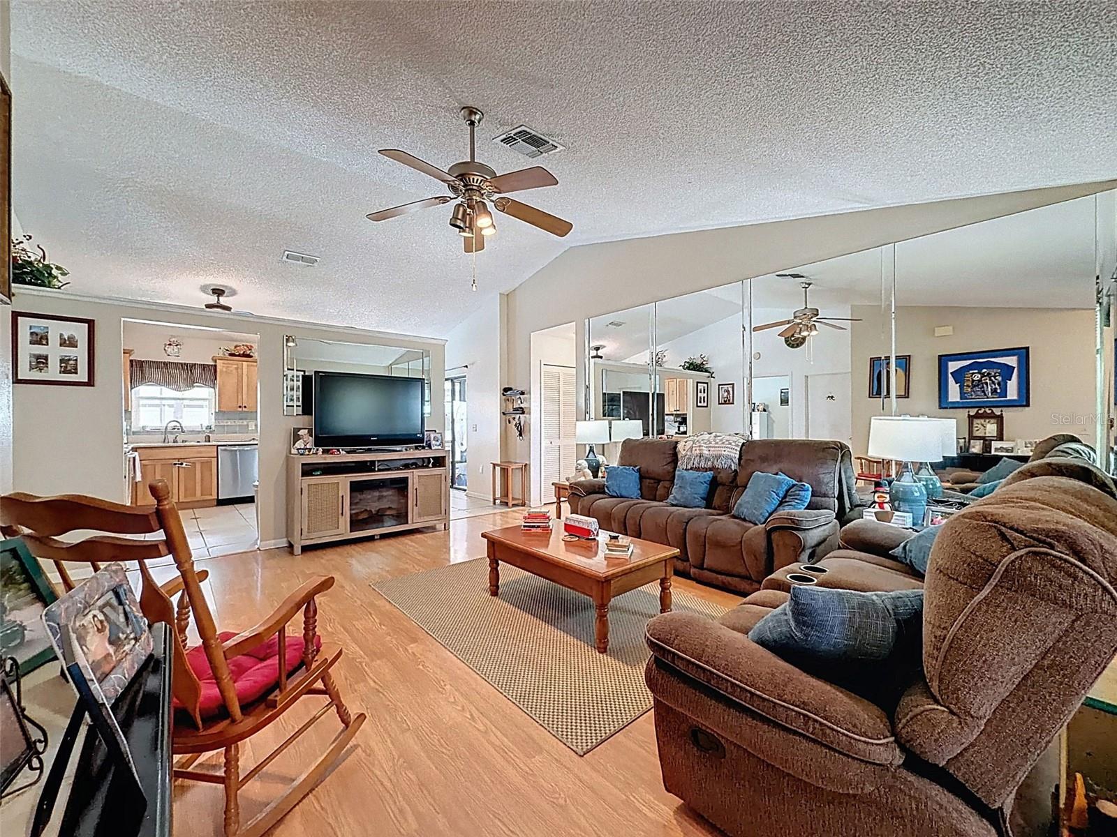 SPRING HILL - Residential