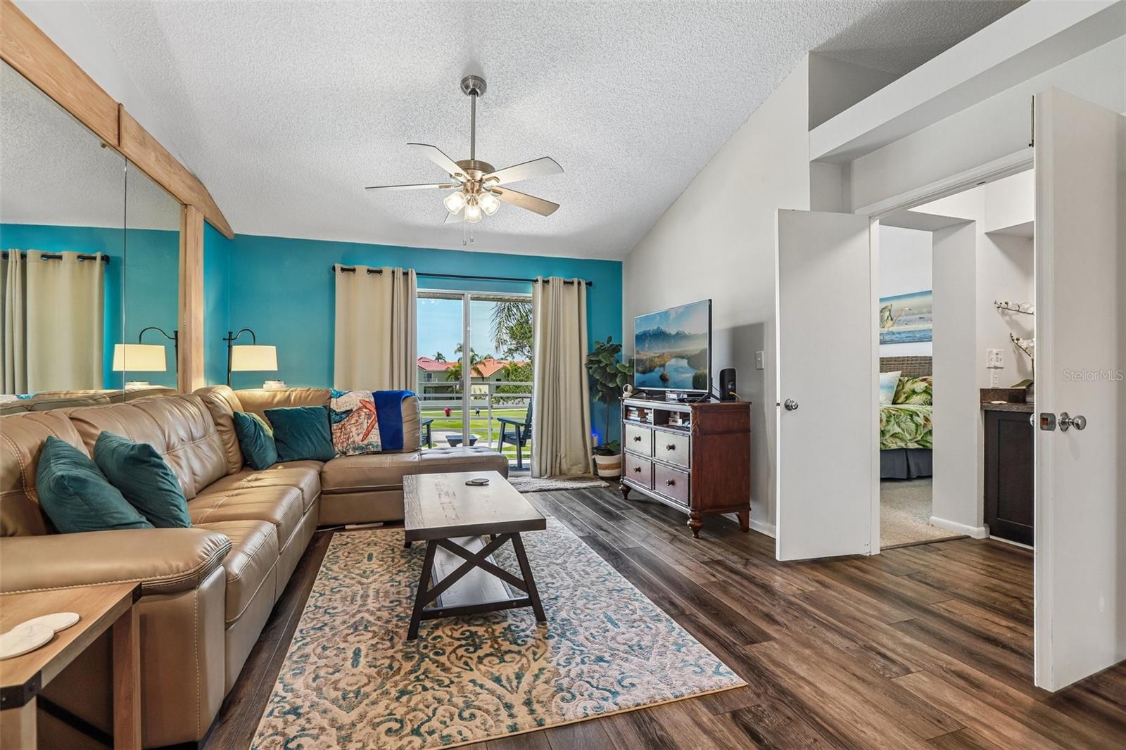 VISTA VERDE UNIT II - Residential