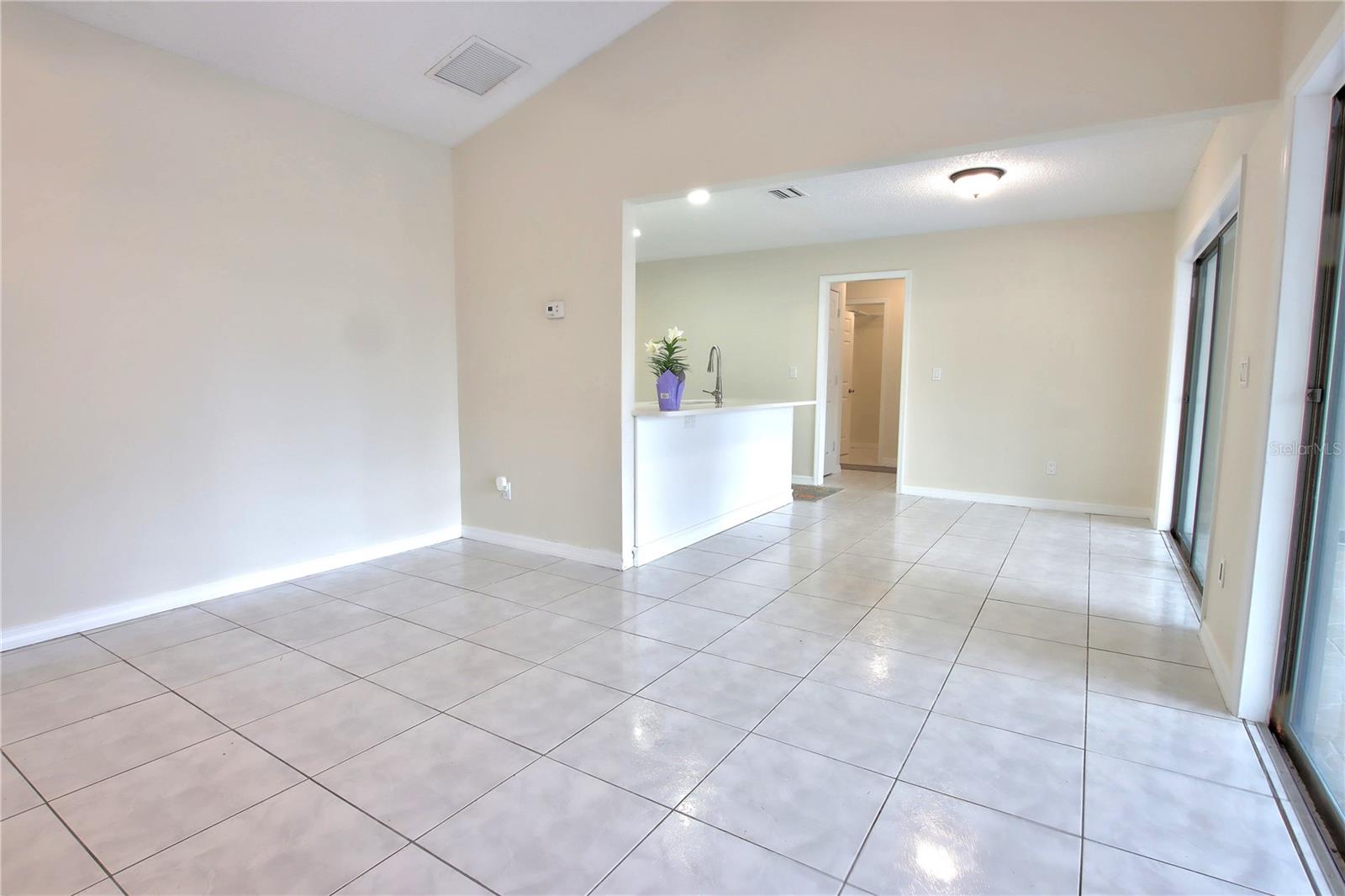 WOODLANDS EAST - Residential