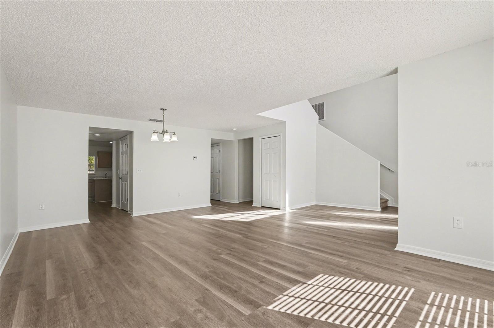 198 NAFTAL AVENUE NW