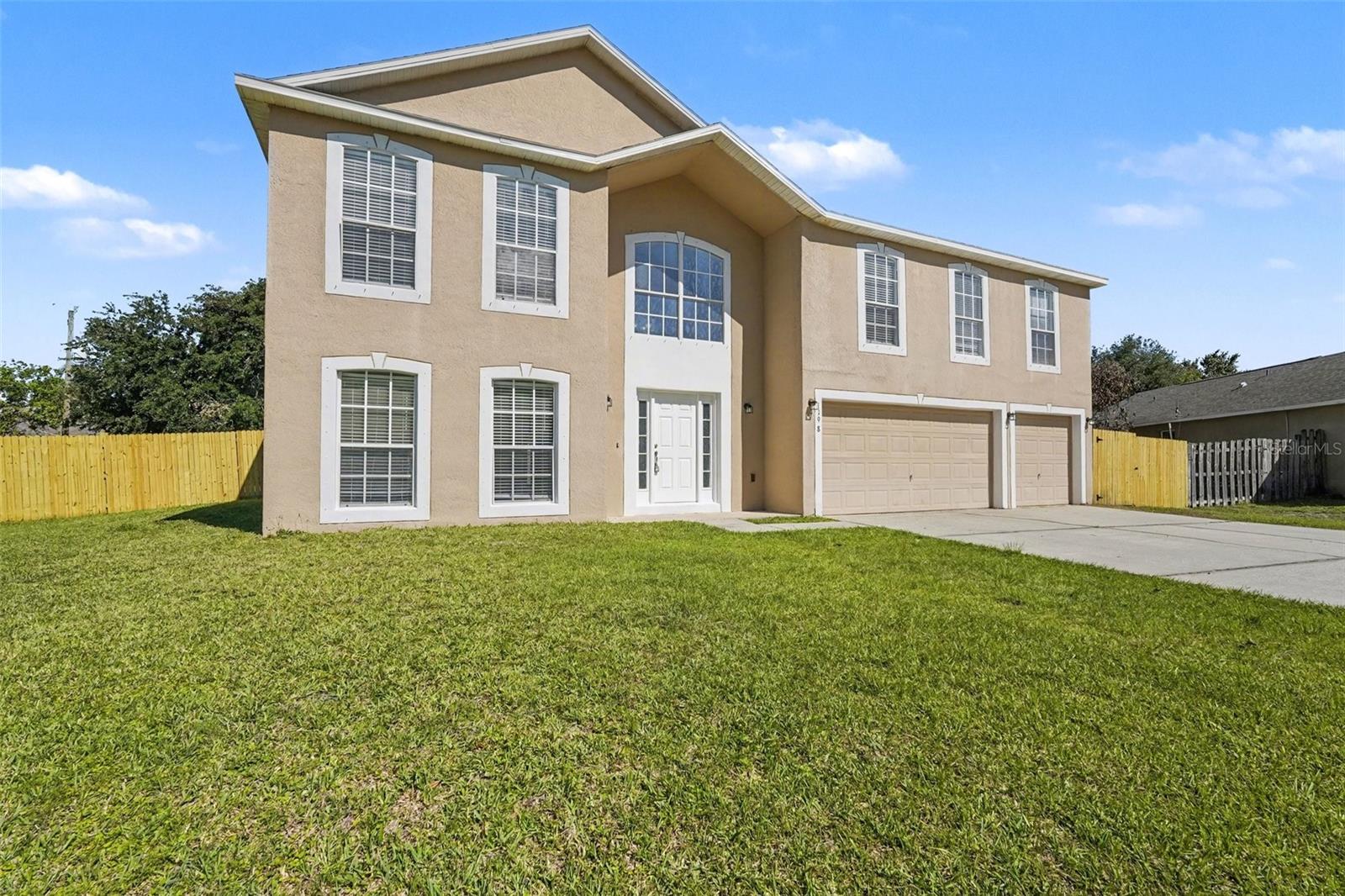 198 NAFTAL AVENUE NW