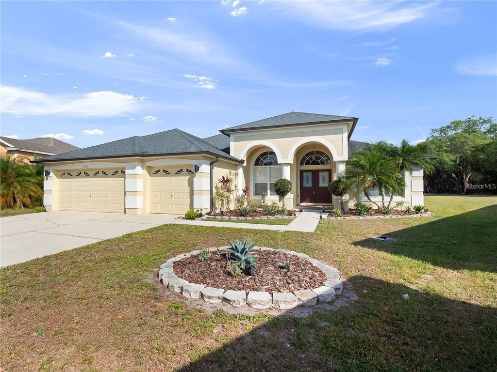 Photo of 4633 Huron Bay Circle, Kissimmee, FL 34759 (MLS # S5136752)