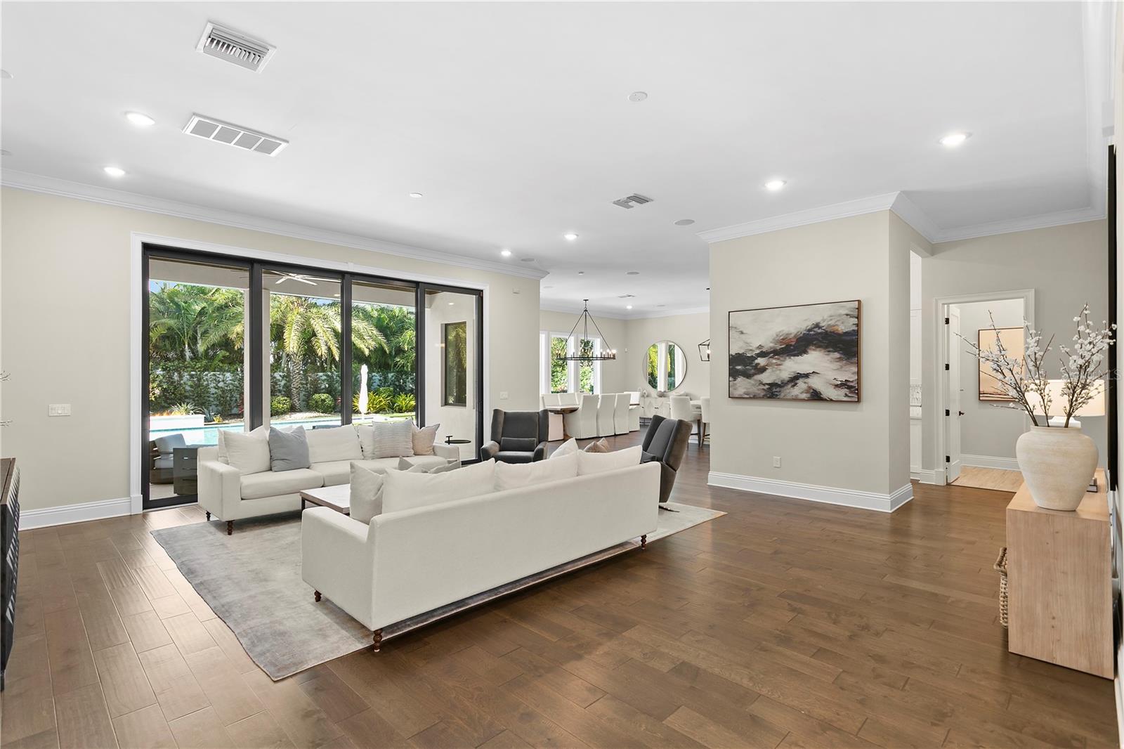 AZEELE PARK - Residential