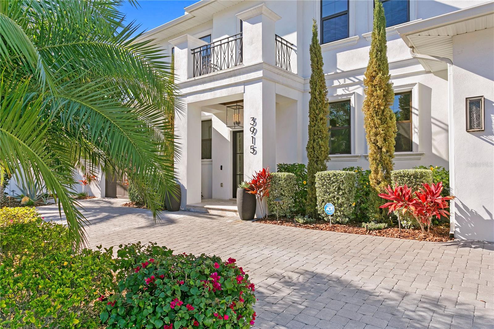 AZEELE PARK - Residential