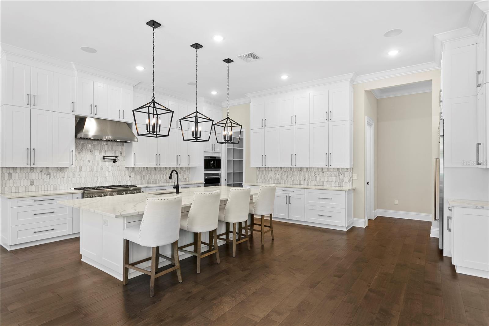 AZEELE PARK - Residential