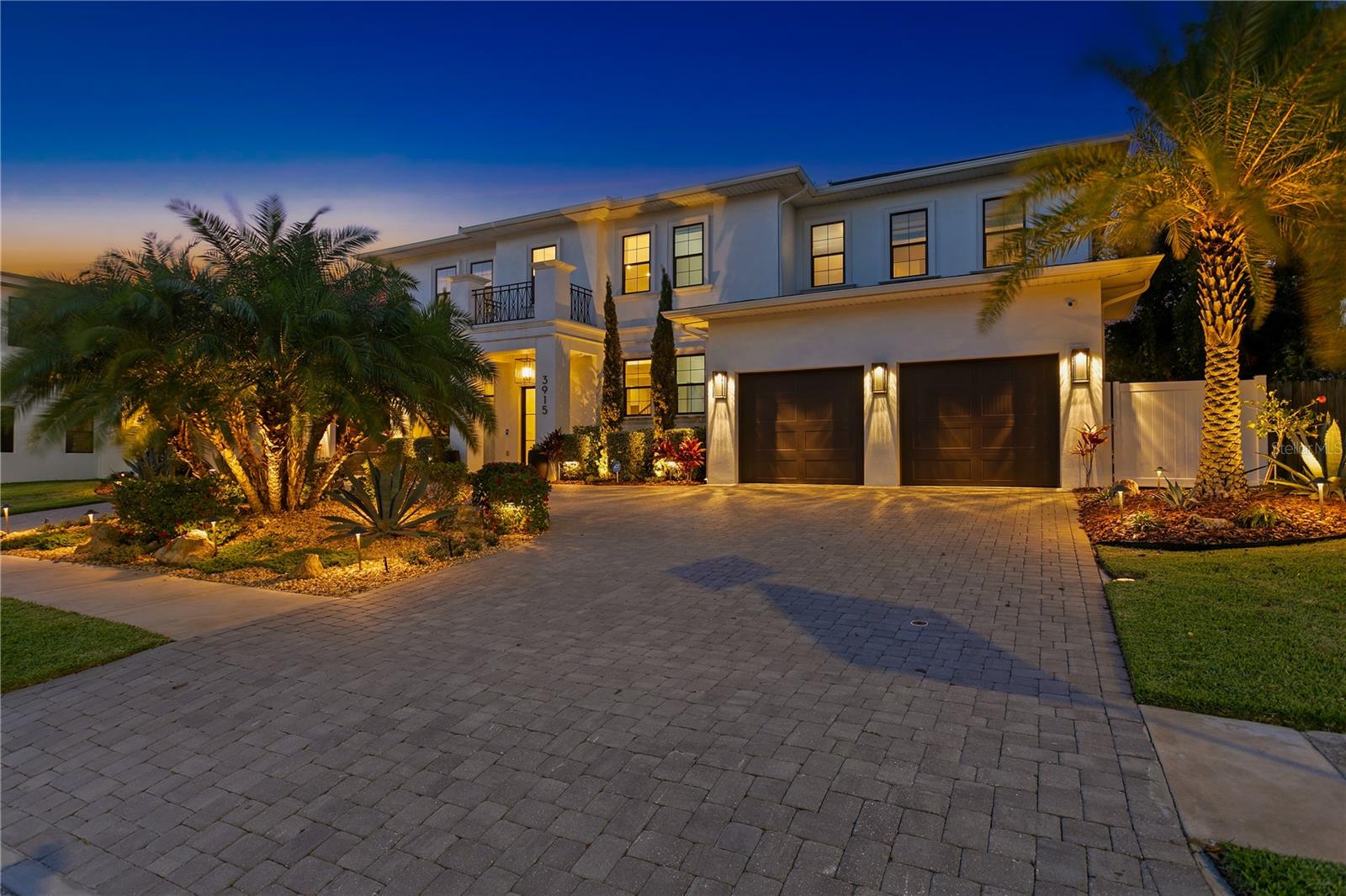 AZEELE PARK - Residential