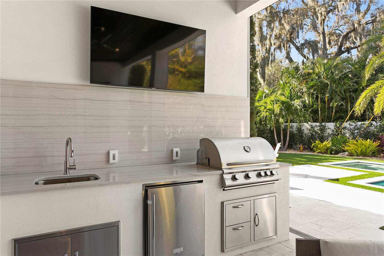 AZEELE PARK - Residential