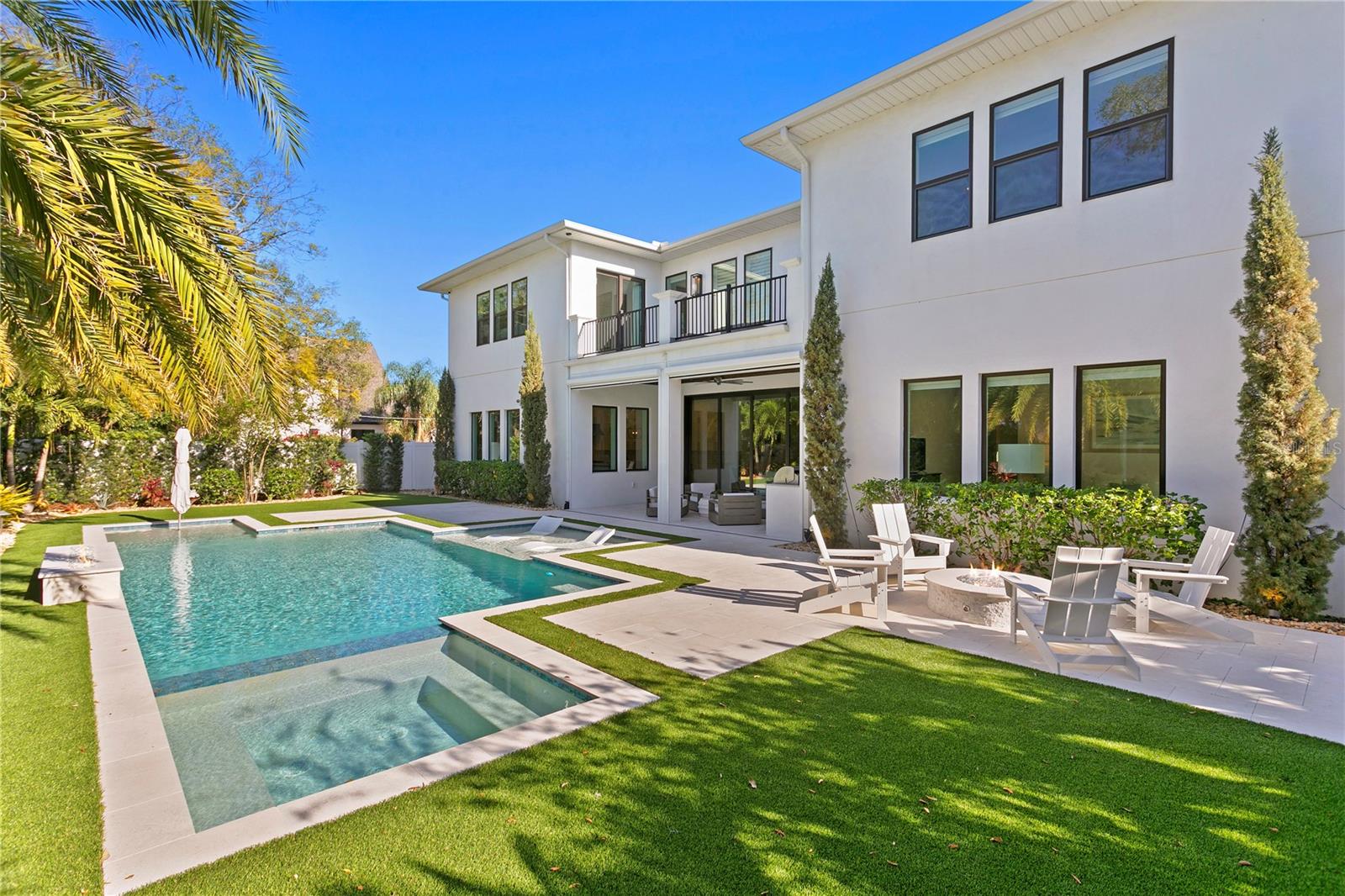 AZEELE PARK - Residential