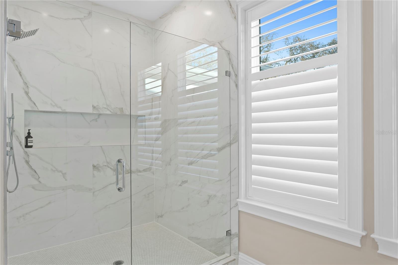 AZEELE PARK - Residential