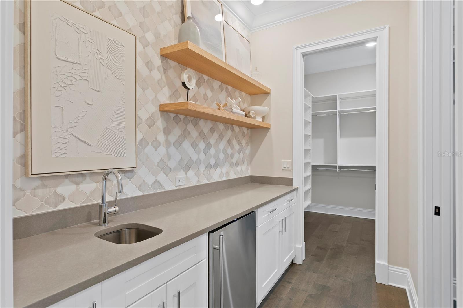 AZEELE PARK - Residential