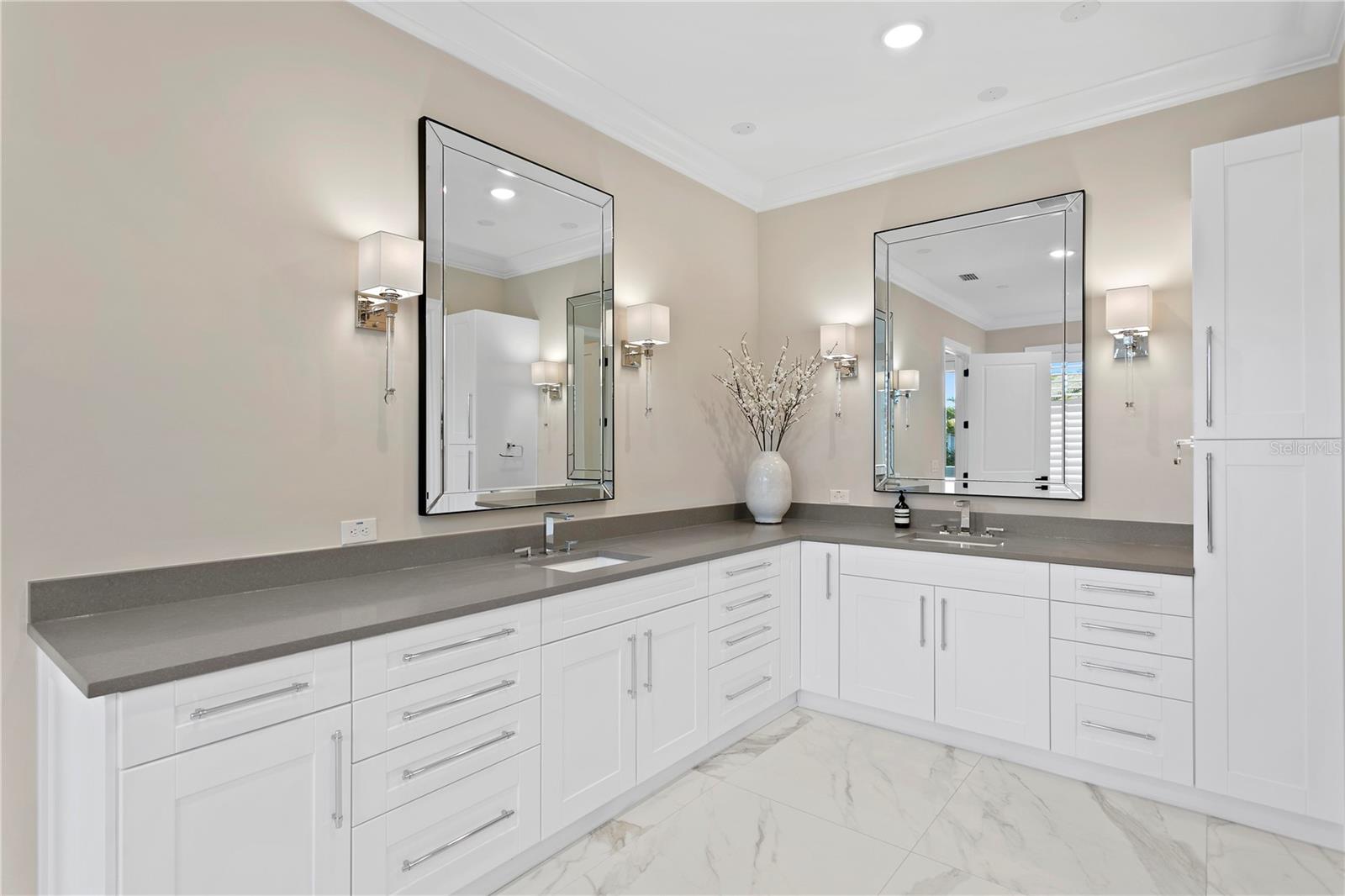 AZEELE PARK - Residential