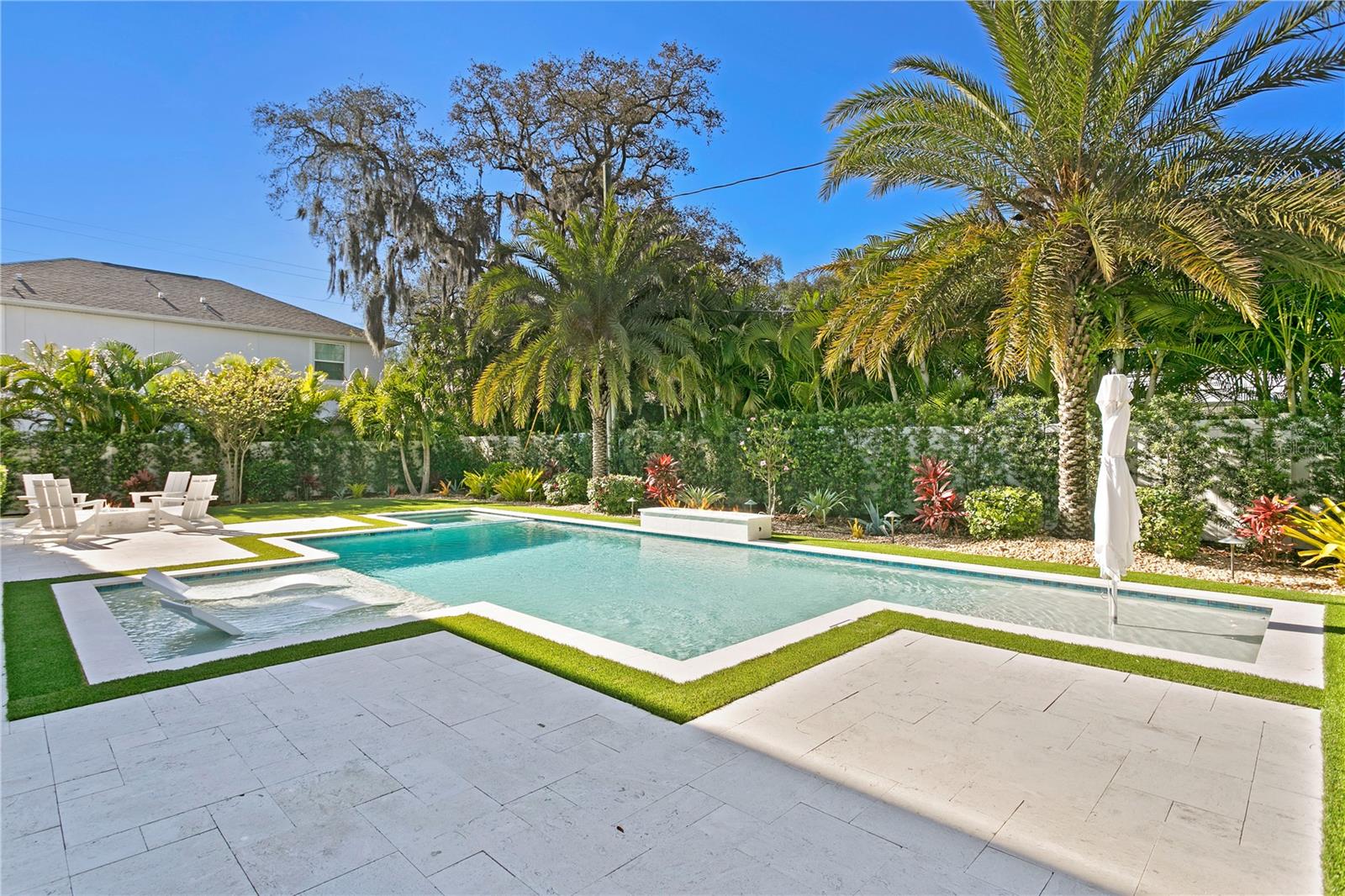 AZEELE PARK - Residential