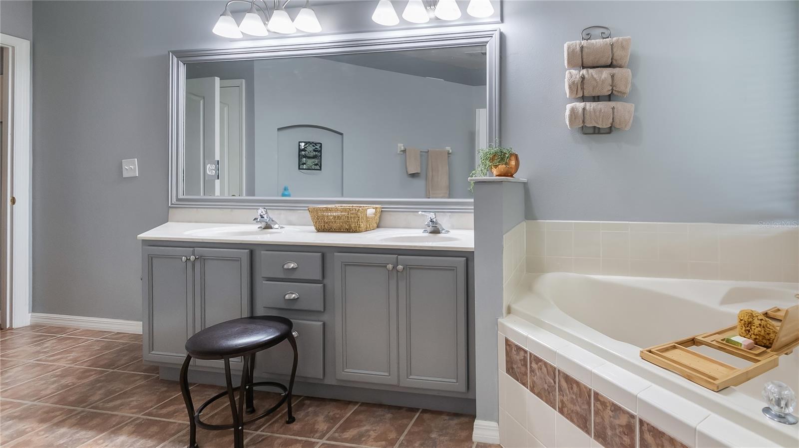 CLERMONT SOUTH LAKE FOREST SUB - Residential