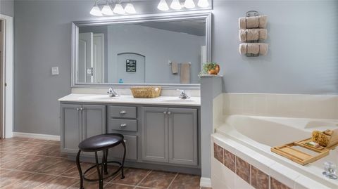 Tiny photo for 1195 Brentwood Drive, Clermont, FL 34711 (MLS # G5109757)