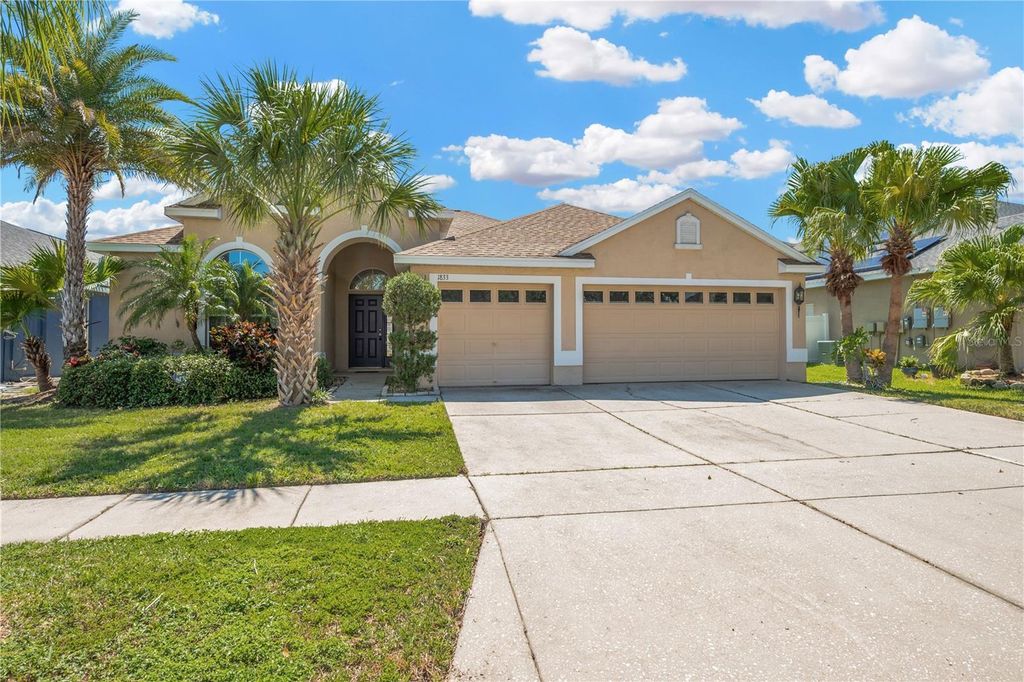 Photo of 1833 Mira Lago Circle, Ruskin, FL 33570 (MLS # TB8432914)
