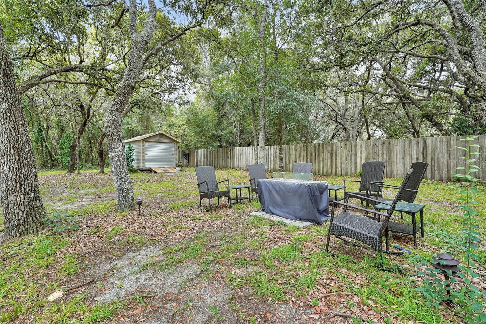 HAMPTON HILLS - Residential