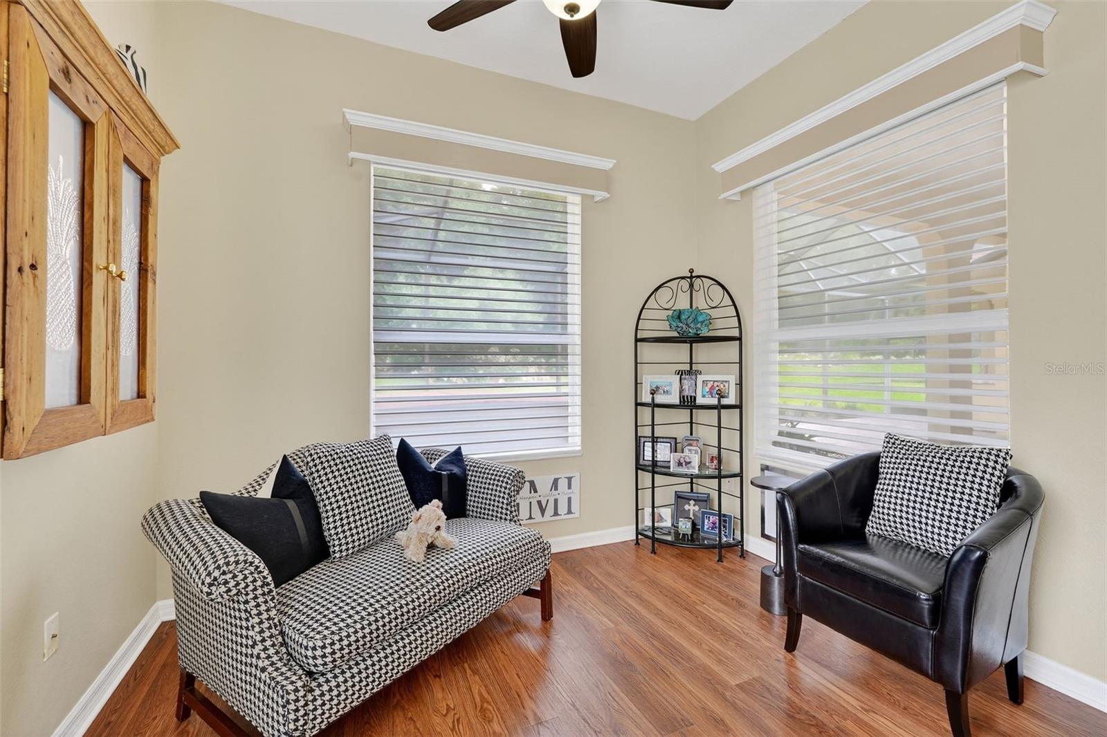 HAMPTON HILLS - Residential