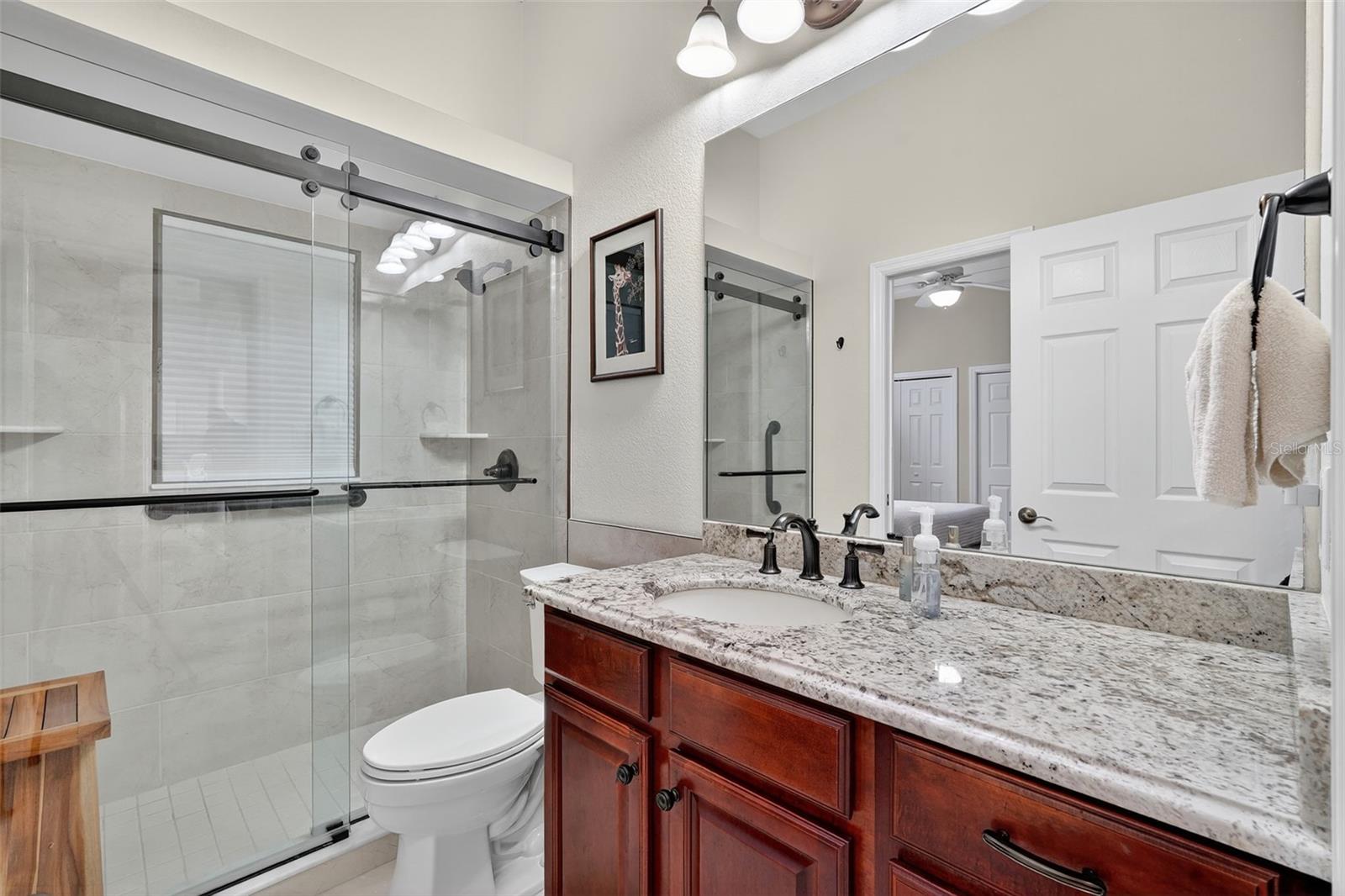 HAMPTON HILLS - Residential