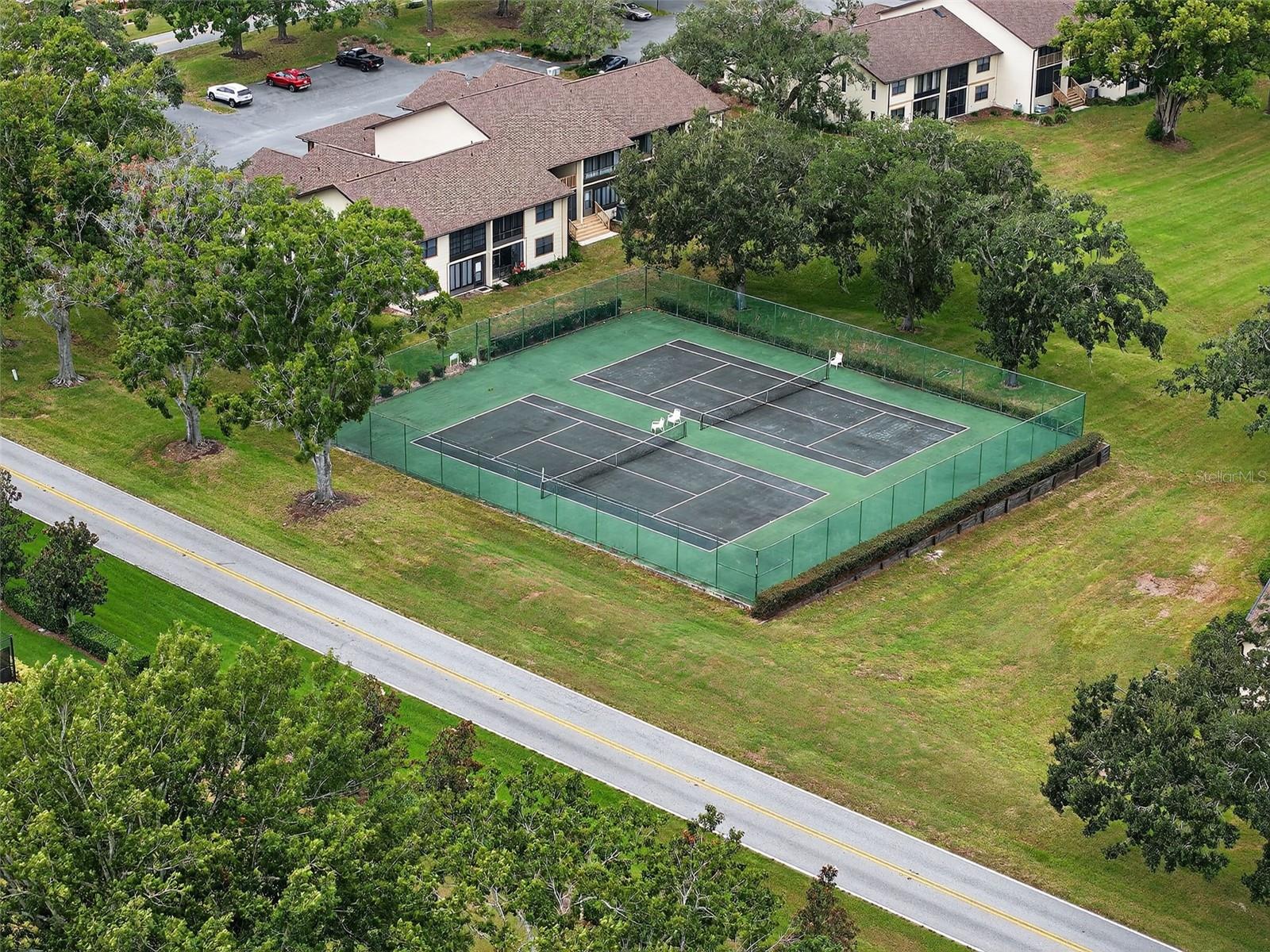 HAMPTON HILLS - Residential