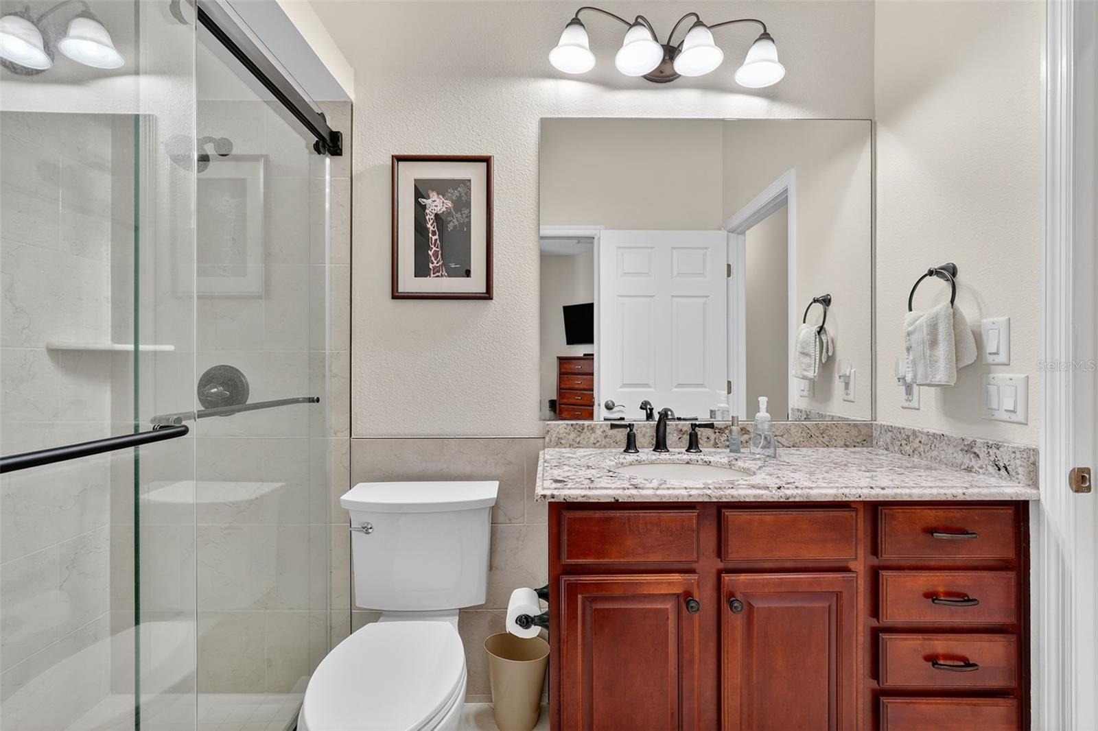 HAMPTON HILLS - Residential