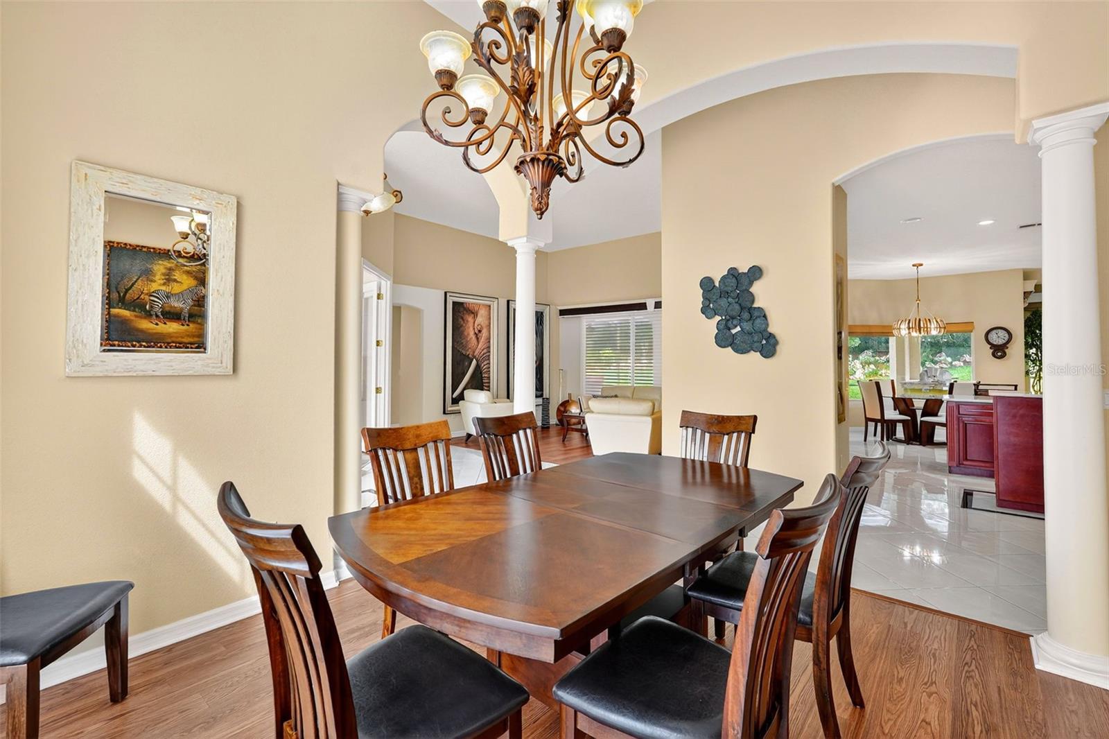 HAMPTON HILLS - Residential