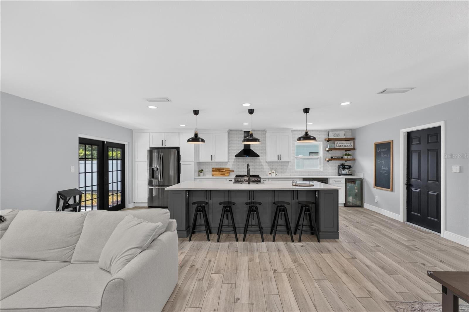 2112 EASTBROOK BOULEVARD