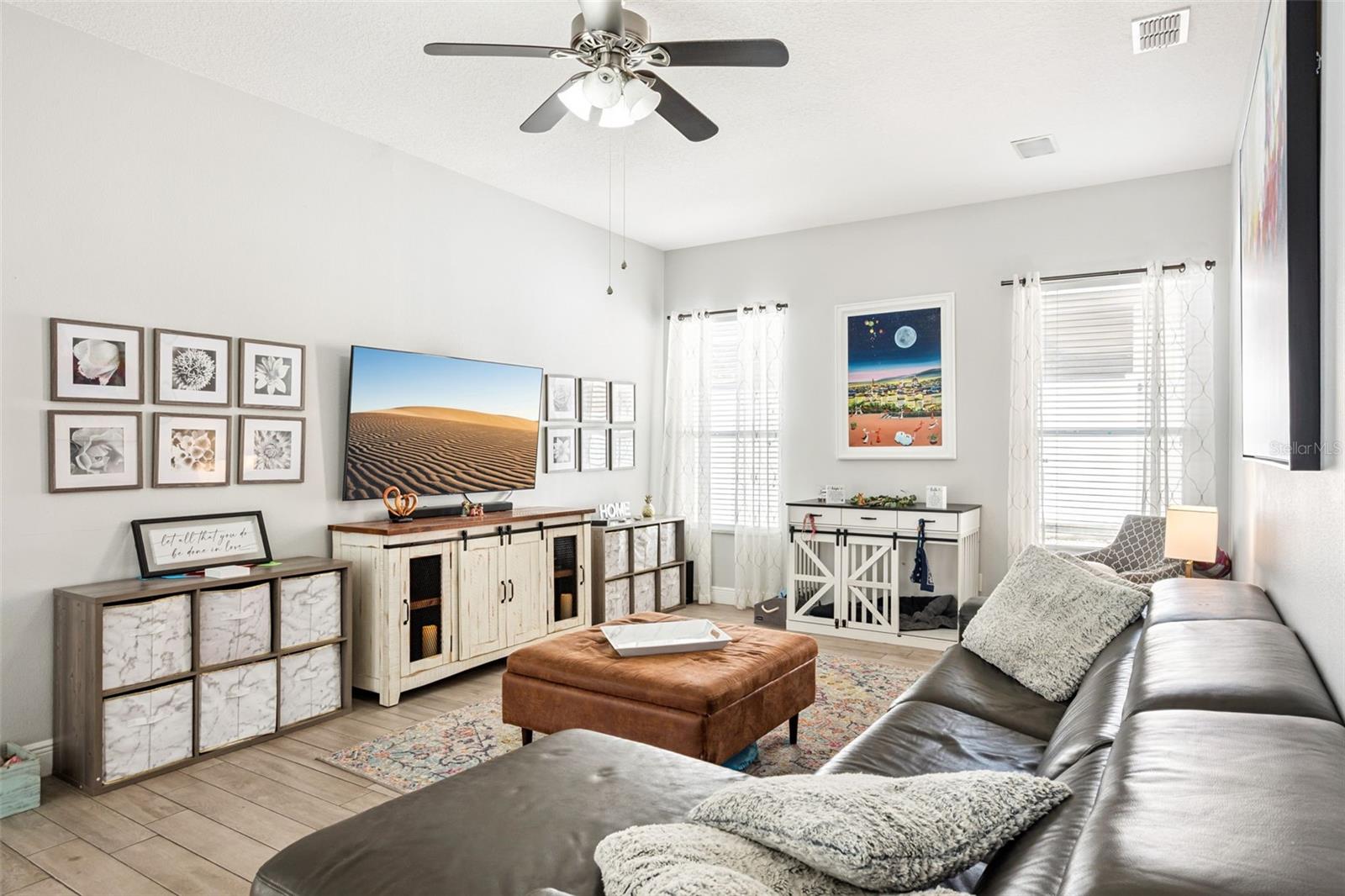 SAND LAKE COVE PH 01 - Residential