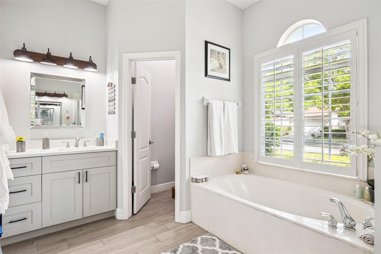 SAND LAKE COVE PH 01 - Residential