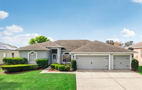 Photo of 7824 Fernleaf Drive, Orlando, FL 32836 (MLS # O6394739)