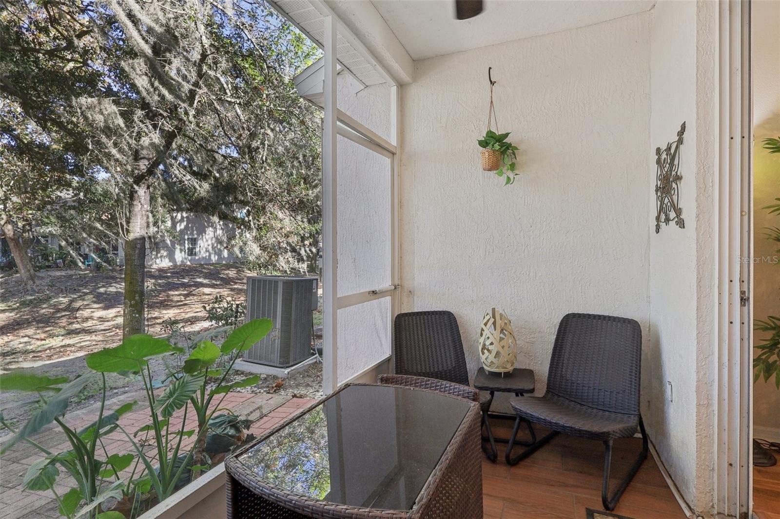 CHASE TWNHMS - Residential