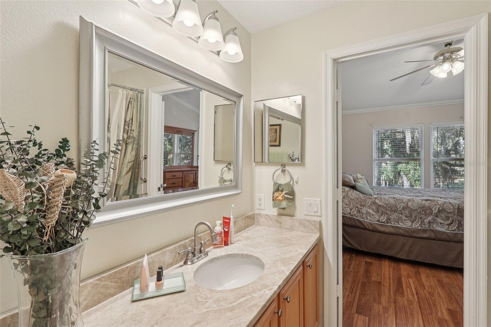 CHASE TWNHMS - Residential