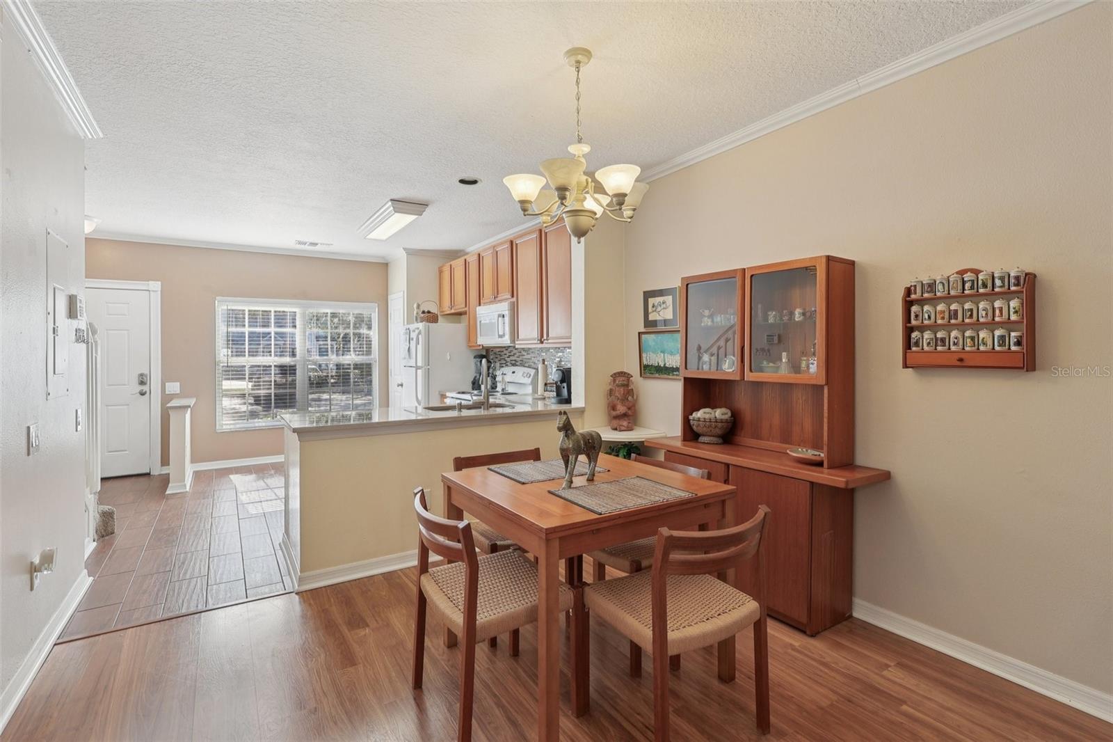 CHASE TWNHMS - Residential