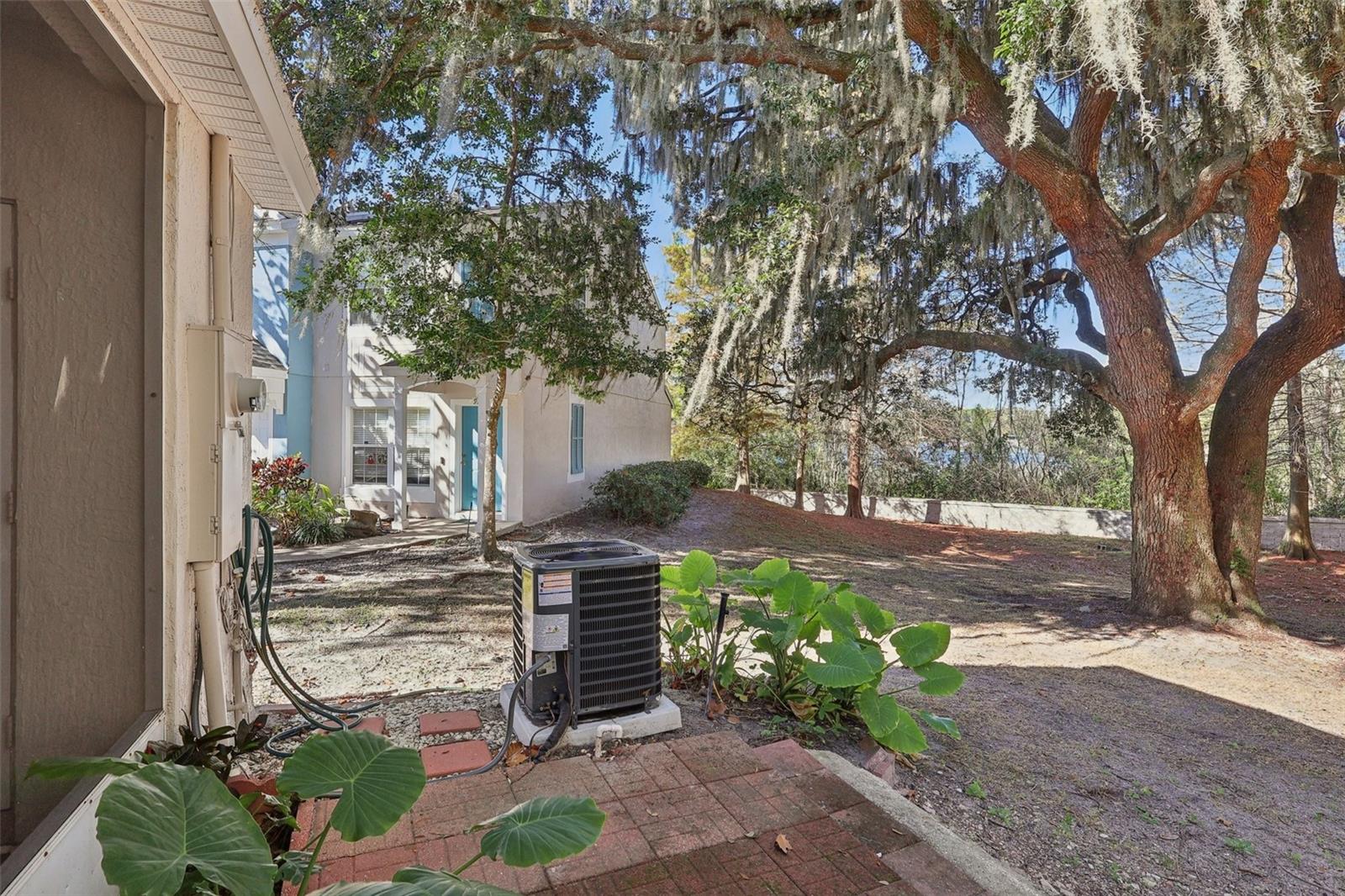 CHASE TWNHMS - Residential