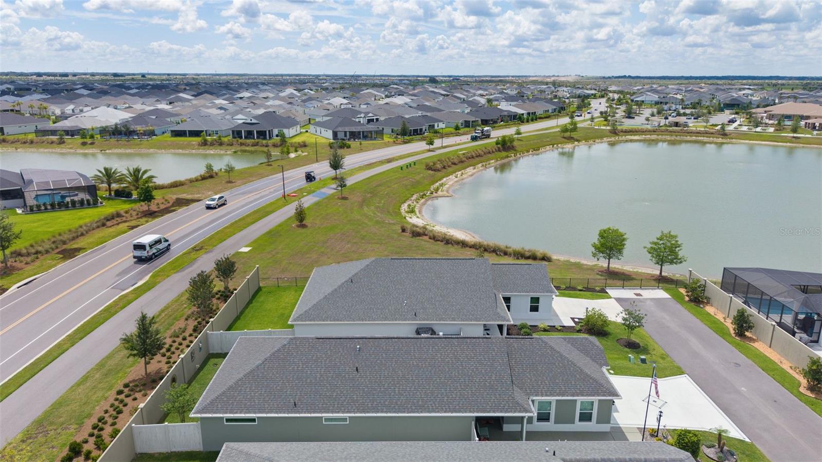 VILLAGES/SOUTHERN OAKS UN 213 - Residential