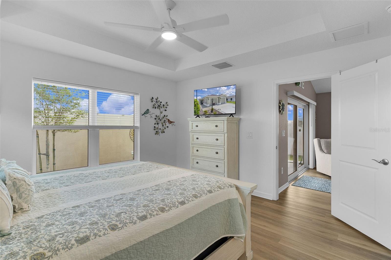 VILLAGES/SOUTHERN OAKS UN 213 - Residential