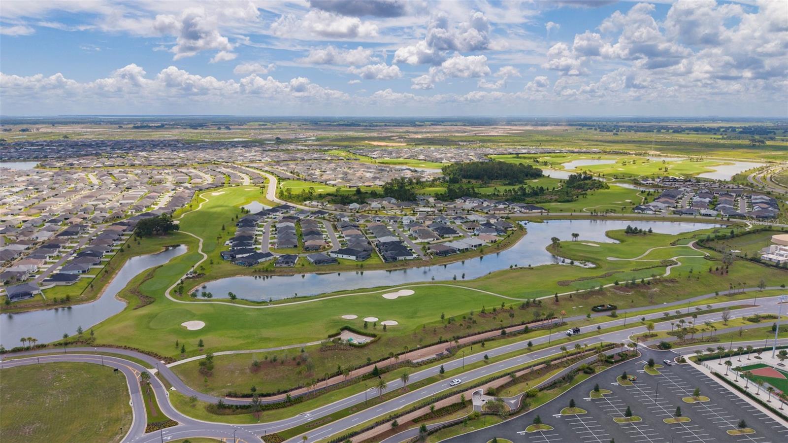 VILLAGES/SOUTHERN OAKS UN 213 - Residential