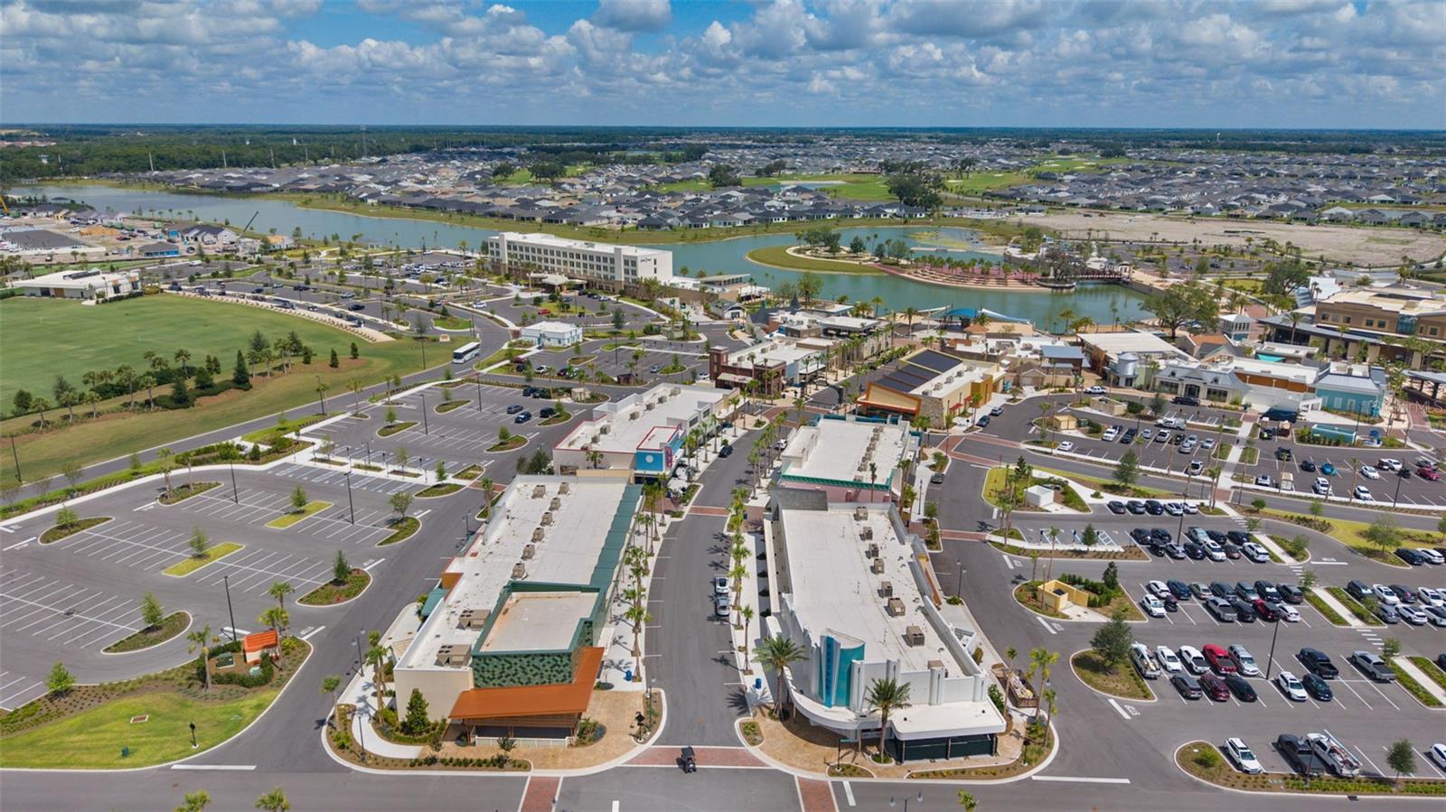 VILLAGES/SOUTHERN OAKS UN 213 - Residential