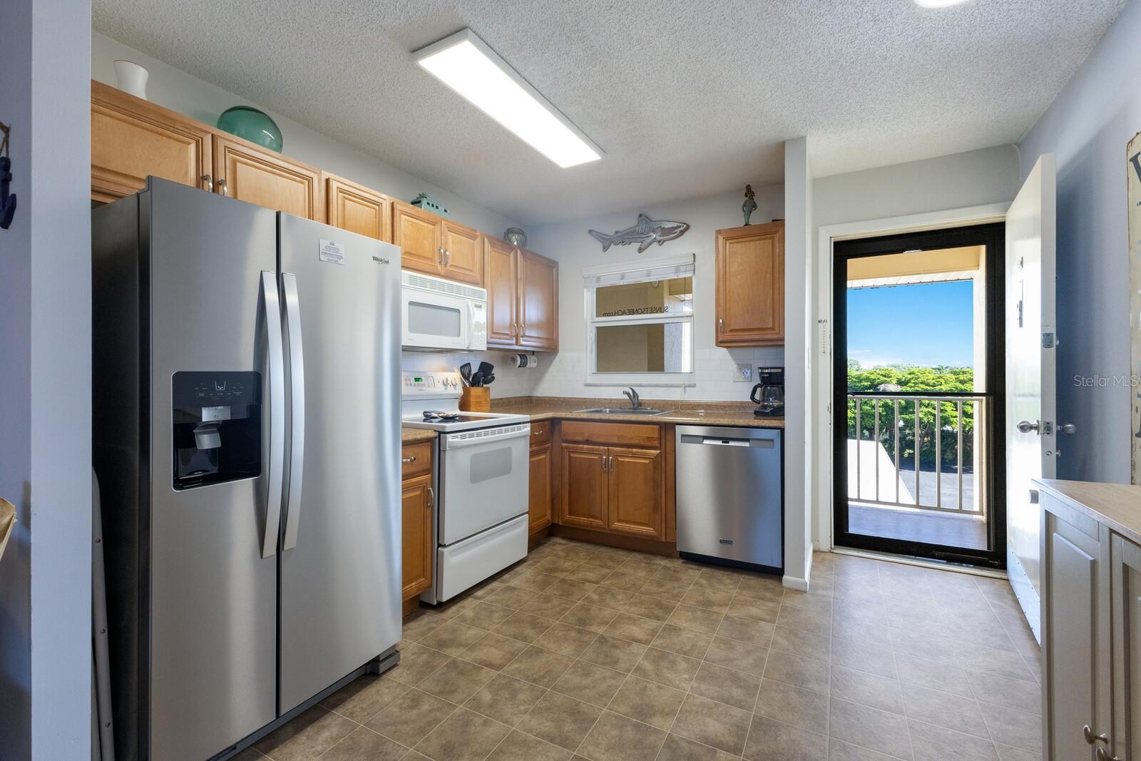 901 BEACH ROAD 402