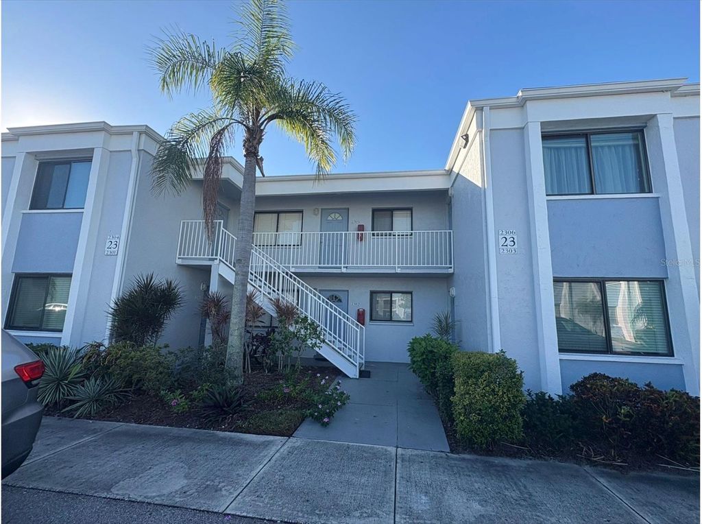 Photo of 5310 26th Street W #2302, Bradenton, FL 34207 (MLS # A4672318)