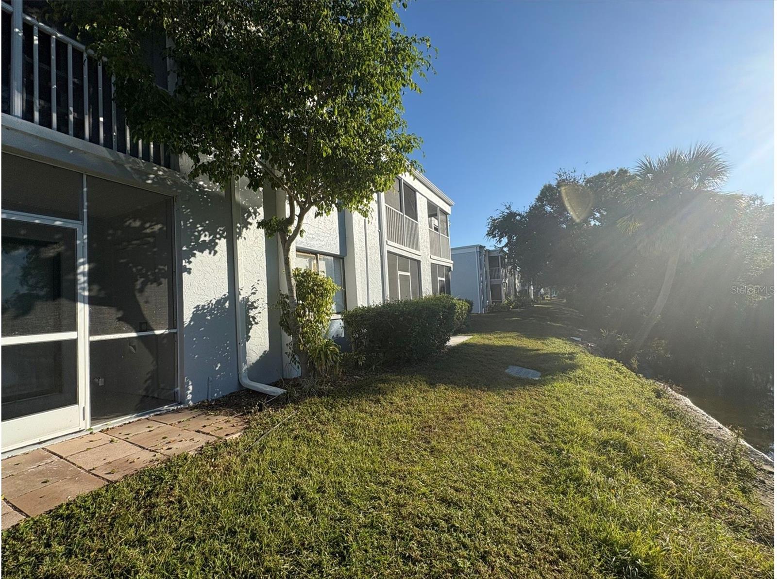 GARDEN WALK CONDO PH 2 - Residential