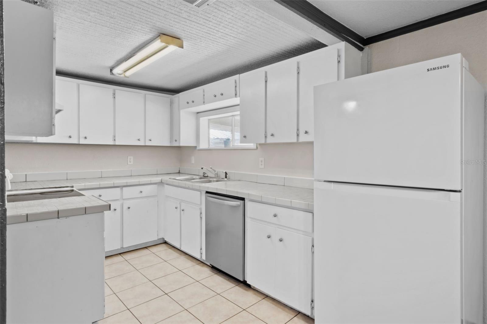 ALBERTA PARK SUB - Residential