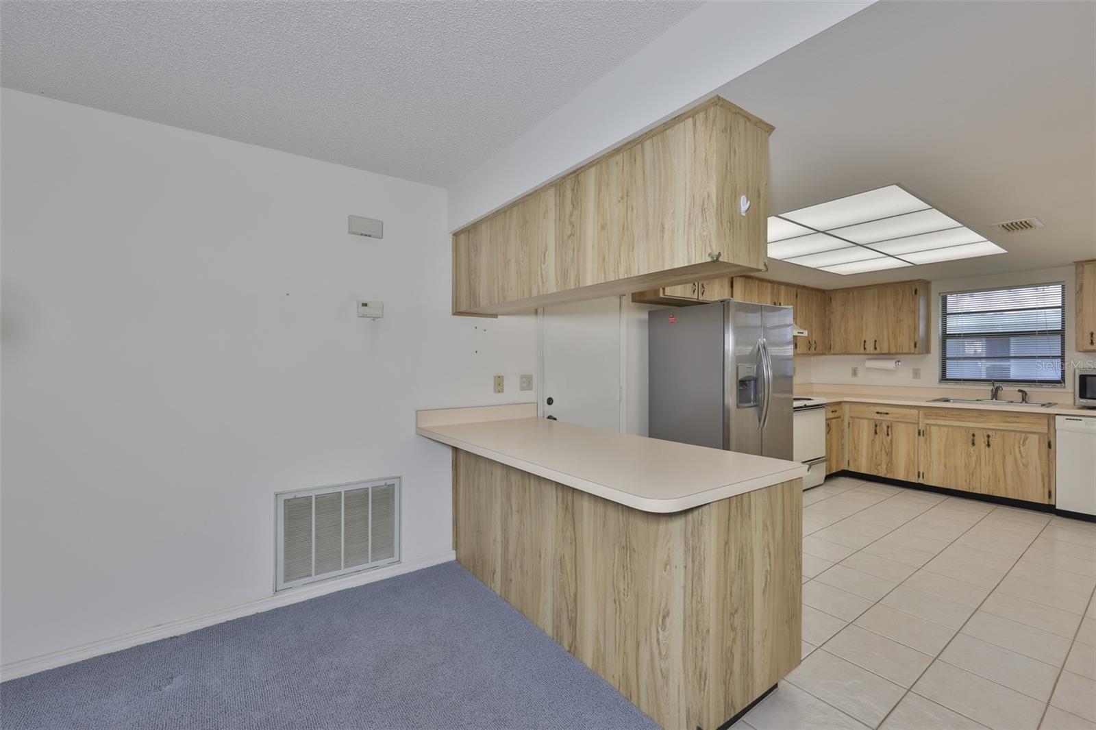 LANCASTER II CONDO - Residential