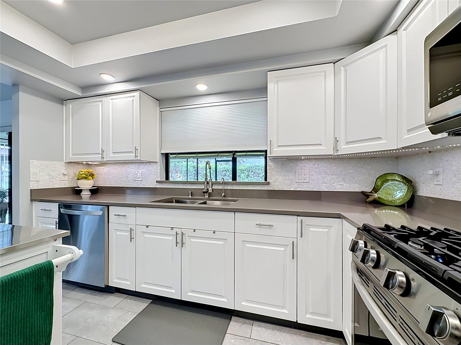 CYPRESSWOOD MDWS - Residential