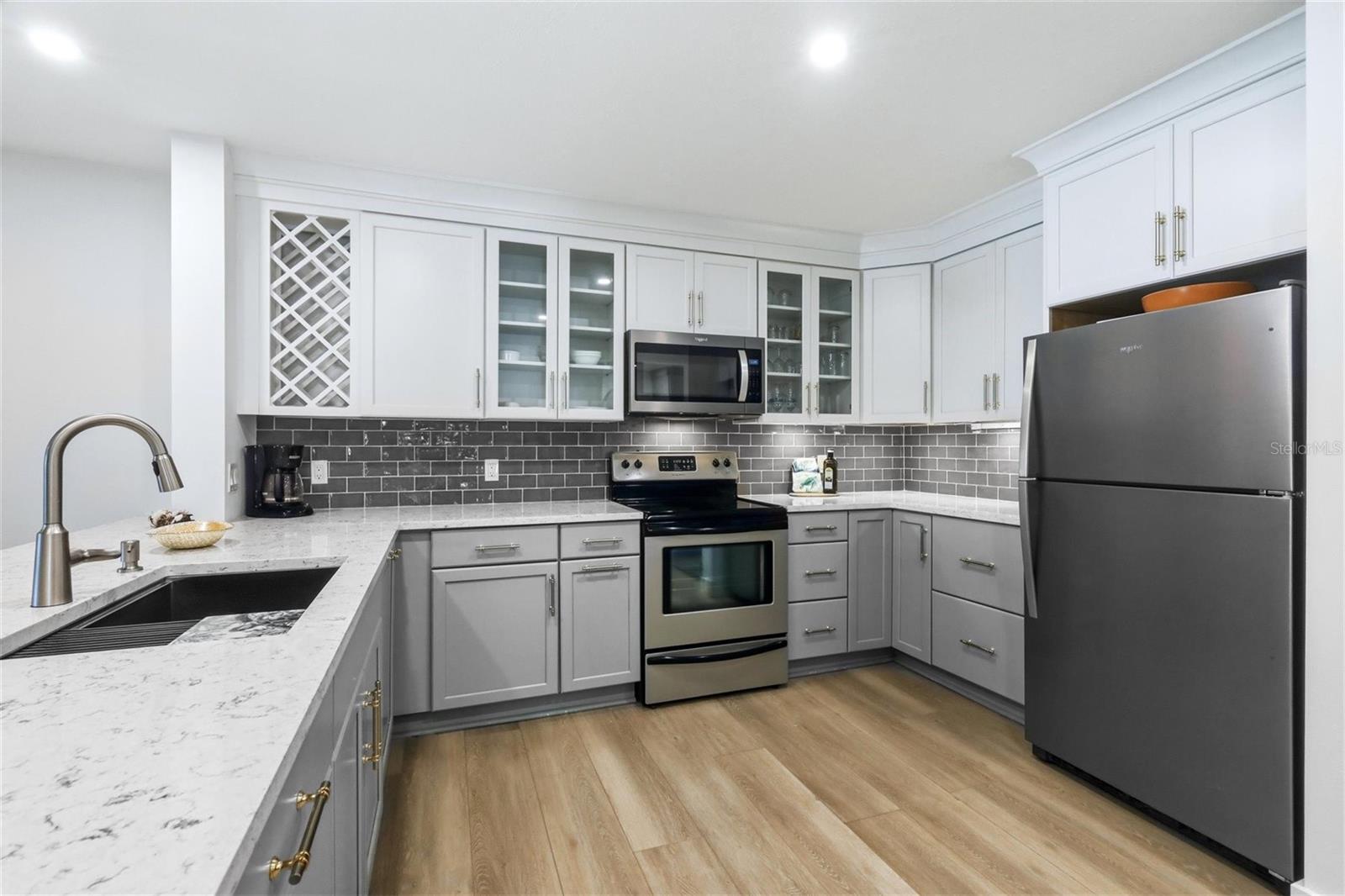 LIDO HARBOUR SOUTH - Residential