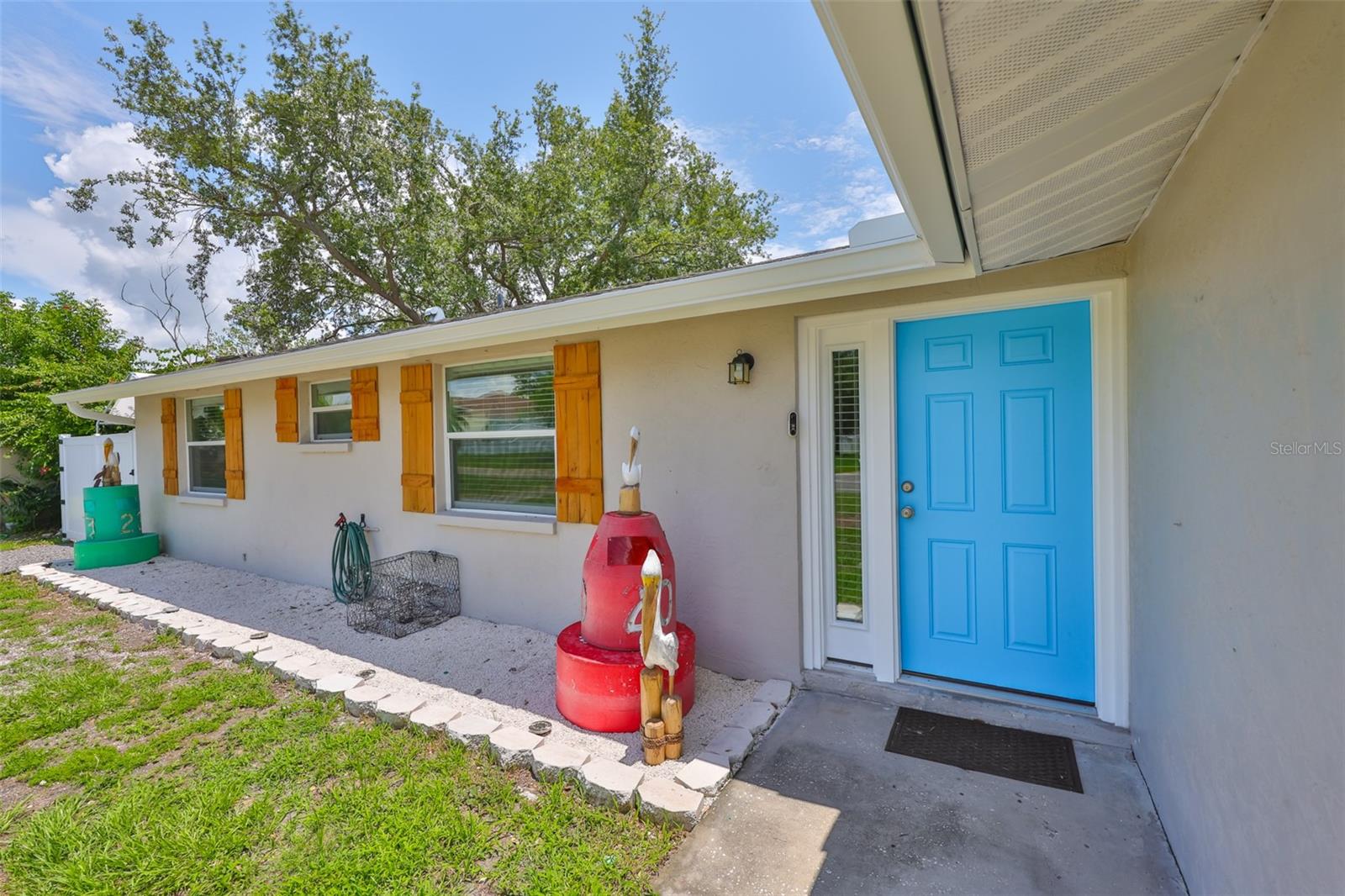 540 FIREFLY LANE